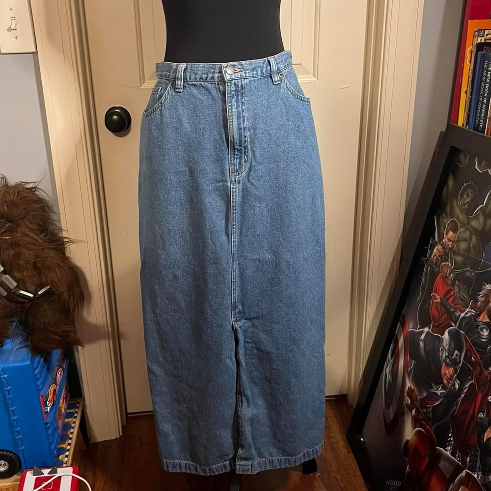 VGUC - Covington denim midi skirt